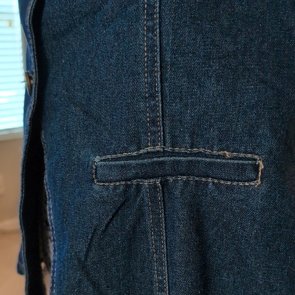 Denim Sleeveless Jacket - Picture 2 of 7